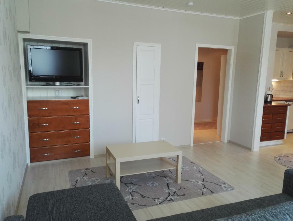 Anna Apartment Pori Esterno foto